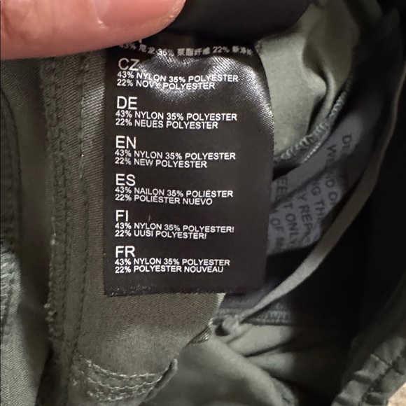 Kuhl Trekr Kapri Olive Green Outdoor Hiking Gorpcore-10 - Picture 9 of 12